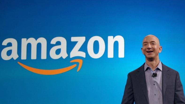 2017 亚马逊致股东信:别怠慢,会变「2」